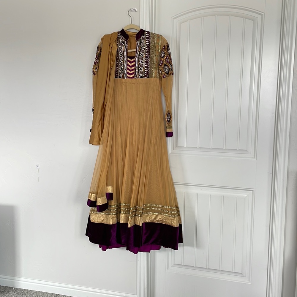 Gherdaar anarkali dress Indian Pakistani